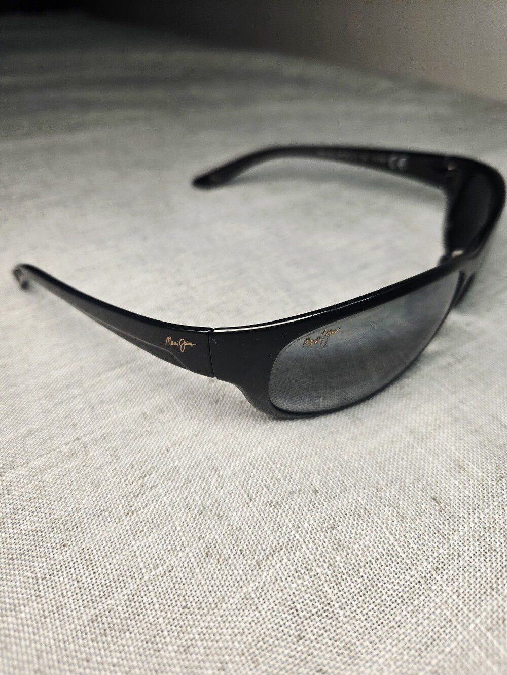 Maui Jim Twin Falls MJ417-02J Gloss Black Sunglasses Neutral Grey TwoTone Lenses